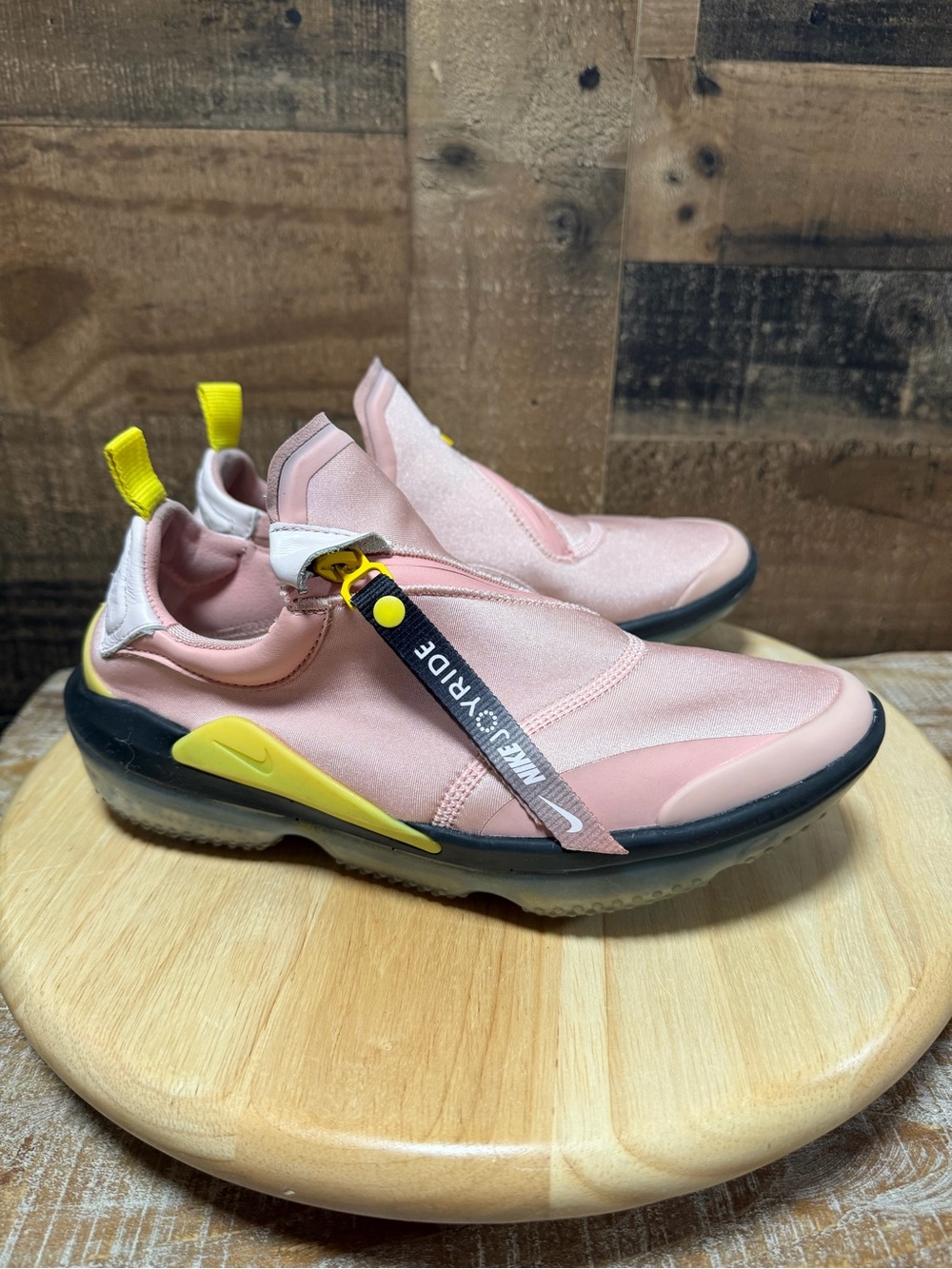 Nike Joyride Optik Coral Stardust Women’s 7.5 Pink Yellow AJ6844-600 Sneakers